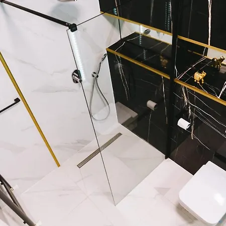 Sky Luxury - Stefan Building * Năvodari