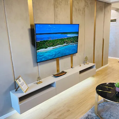 Sky Luxury - Stefan Building *